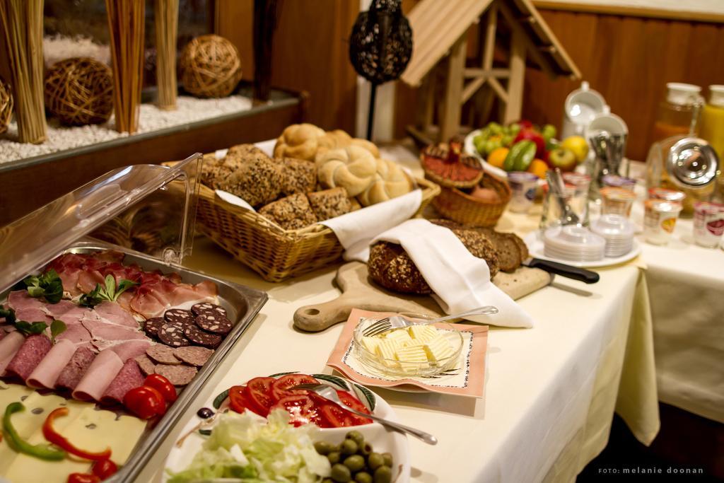 Hotel-Restaurant-Haus Berger เฟียร์เซน ภายนอก รูปภาพ